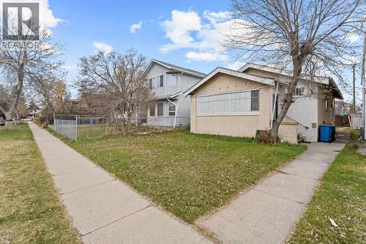 216 15 Avenue NW, Calgary, Alberta T2M0G8