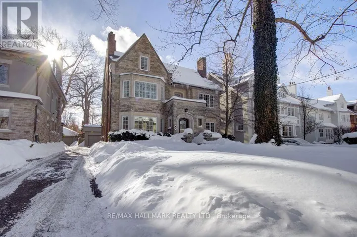 19 WHITNEY AVENUE, Toronto (Rosedale-Moore Park), Ontario M4W2A7