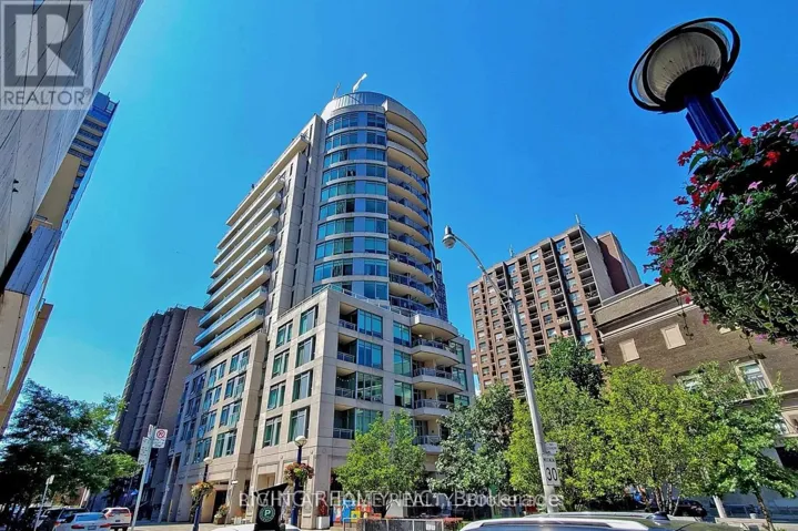 PH207 - 8 SCOLLARD STREET, Toronto (Annex), Ontario M5R1M2