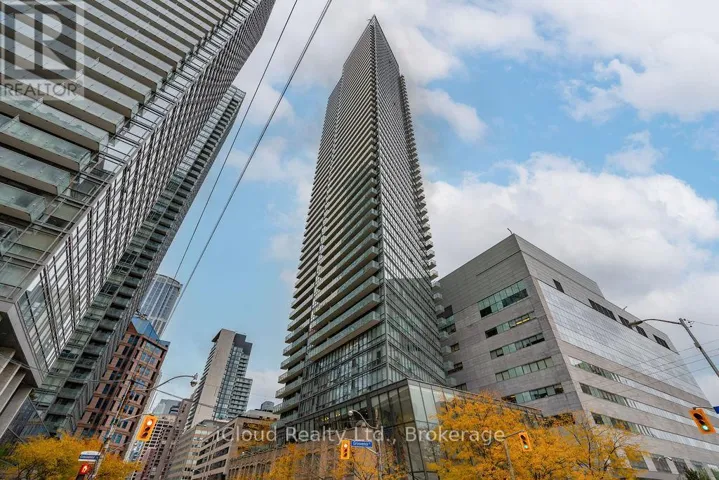 4706 - 832 BAY STREET, Toronto (Bay Street Corridor), Ontario M5S1Z6
