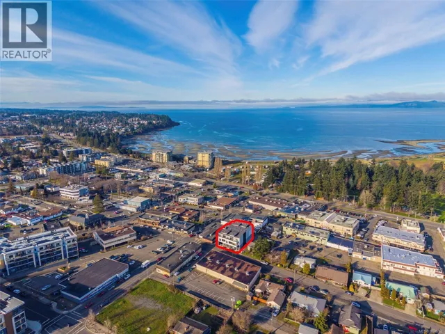 203 113 Hirst Ave E, Parksville, British Columbia V9P2G3