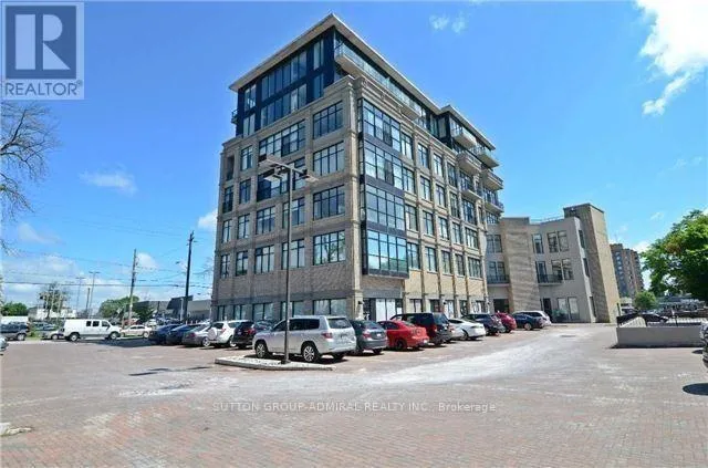 208 - 10376 YONGE STREET, Richmond Hill (Mill Pond), Ontario L4C3B8