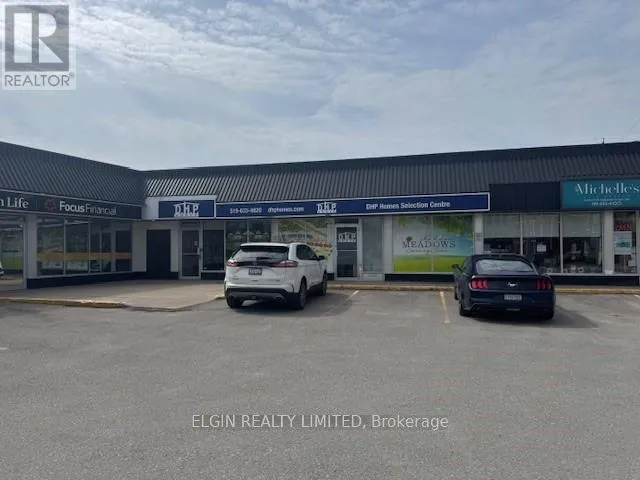 5 - 9 PRINCESS AVENUE, St. Thomas, Ontario N5R3V3