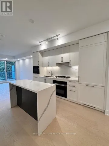 408 - 8 MANOR ROAD W, Toronto (Yonge-Eglinton), Ontario M4S0E6