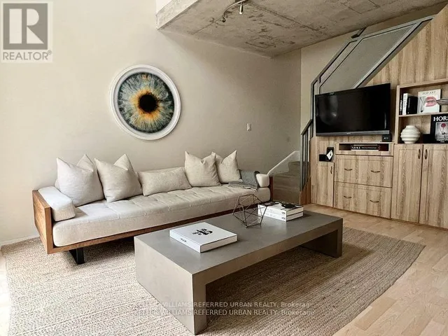 209 - 800 KING STREET W, Toronto (Niagara), Ontario M5V3M7