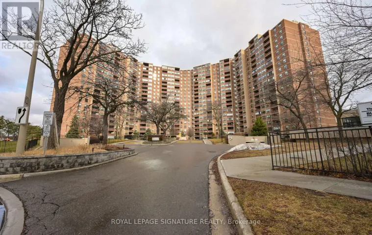 2003 - 714 THE WEST MALL, Toronto (Eringate-Centennial-West Deane), Ontario M9C4X1