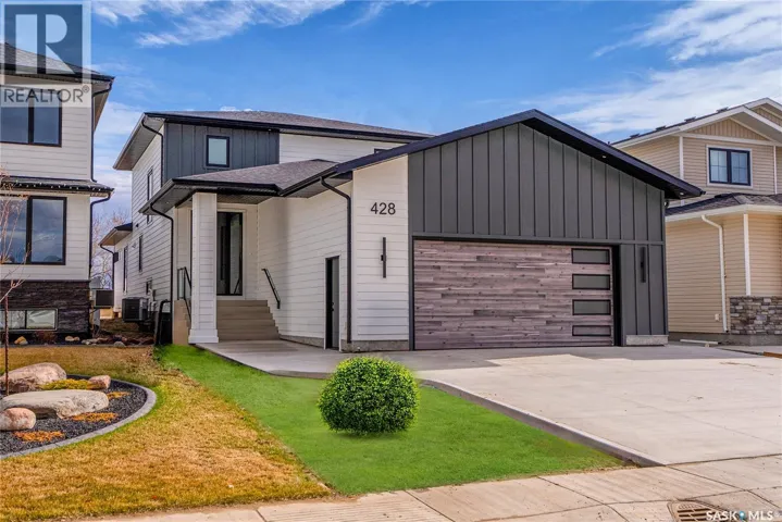 428 Woolf BEND, Saskatoon, Saskatchewan S7W1E5