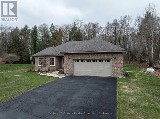 117 HALBIEM CRESCENT, Dysart et al (Dysart), Ontario K0M1S0