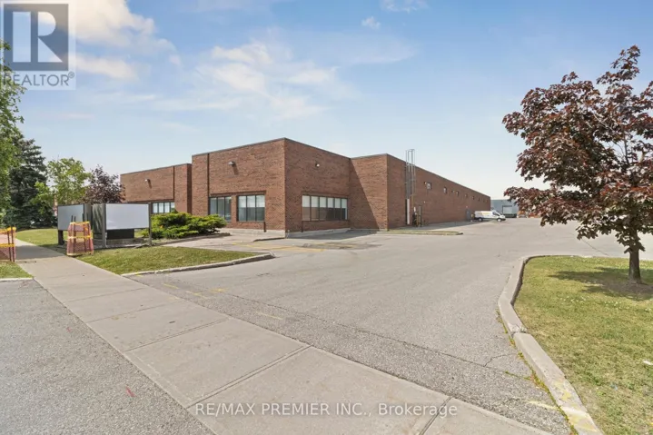 522 EDGELEY BOULEVARD, Vaughan (Concord), Ontario L4K4G4