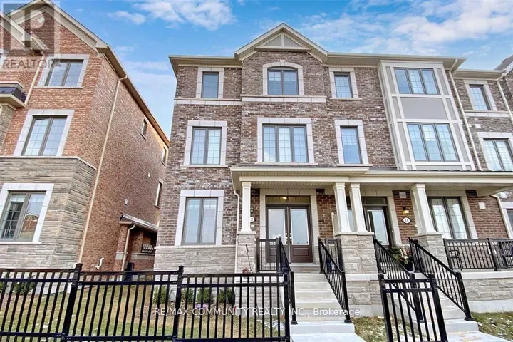 12 FIESTA WAY, Whitby, Ontario L1P0H9