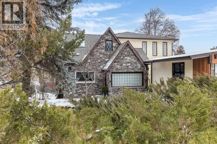 176 1 Street SW, Medicine Hat, Alberta T1A3Y9