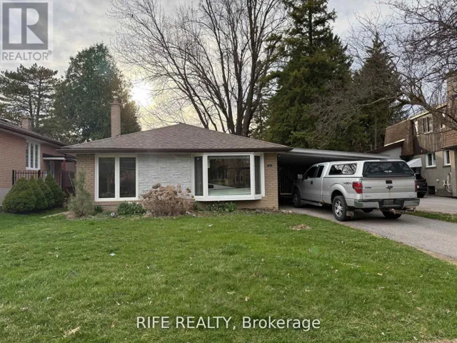 38 AURORA HEIGHTS DRIVE, Aurora (Aurora Heights), Ontario L4G2W7