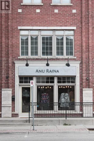 90 LAKESHORE ROAD W, Oakville (OO Old Oakville), Ontario L6K1E1