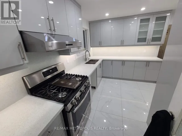 UPPER - 78 CRITTENDEN SQUARE, Toronto (Malvern), Ontario M1B1V1