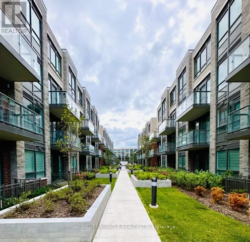 375 - 65 ATTMAR DRIVE, Brampton (Bram East), Ontario L6P0Y6