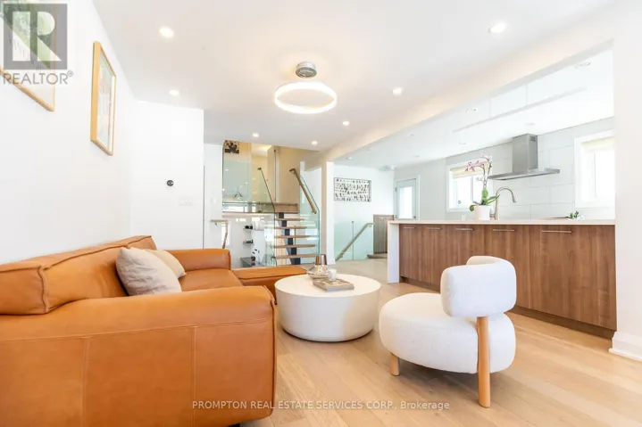 3 ENNISMORE PLACE, Toronto (Don Valley Village), Ontario M2J1Z9