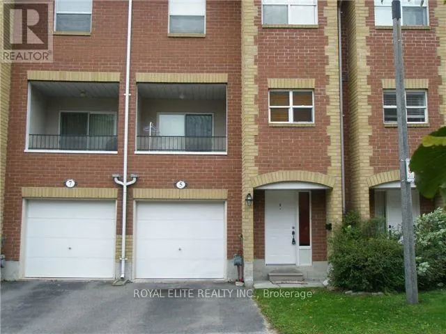 3 - 5 MAPLE PARK WAY, Markham (Milliken Mills West), Ontario L6G1C5