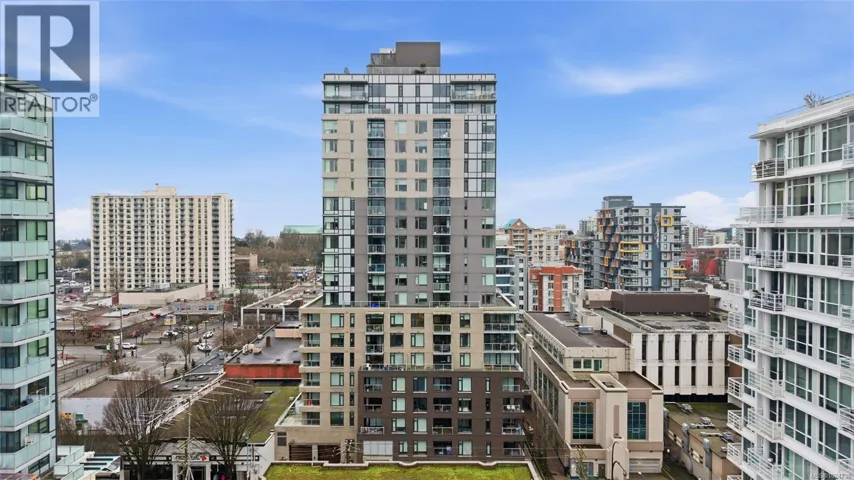 809 845 Johnson St, Victoria, British Columbia V8W0G3