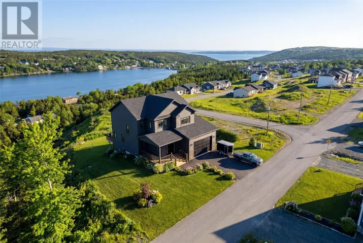 118 Sgt Donald Lucas Drive, Paradise, Newfoundland & Labrador A1L4E1