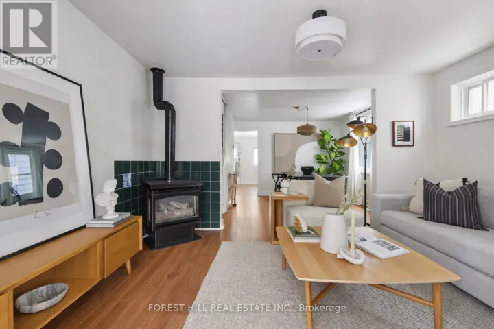 33 CRAVEN ROAD, Toronto (Greenwood-Coxwell), Ontario M4L2Z4