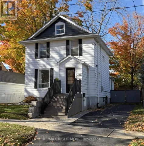 144 CEDAR STREET, Orillia, Ontario L3V2C9