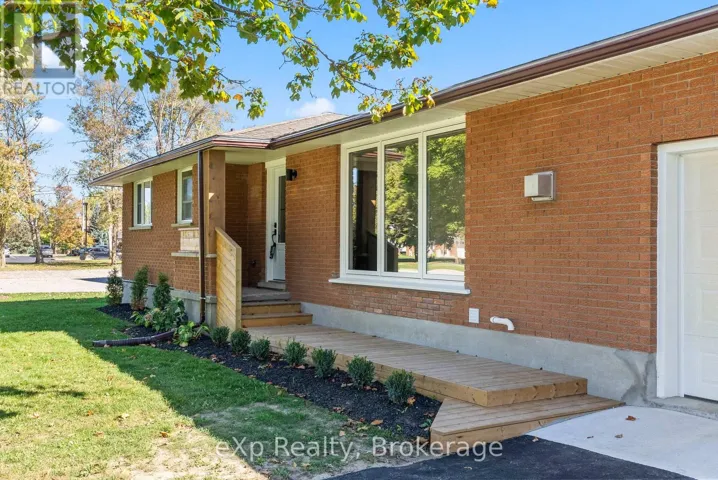 231 ST. GEORGE STREET, West Perth (Mitchell), Ontario N0K1N0