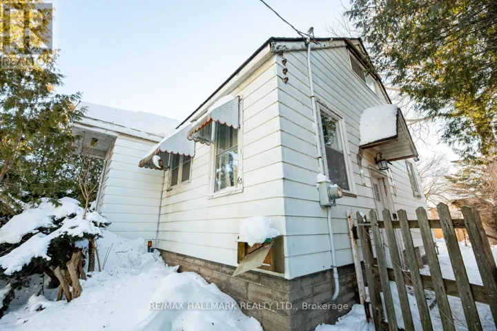 63 HIGHVIEW AVENUE, Toronto (Birchcliffe-Cliffside), Ontario M1N2H4