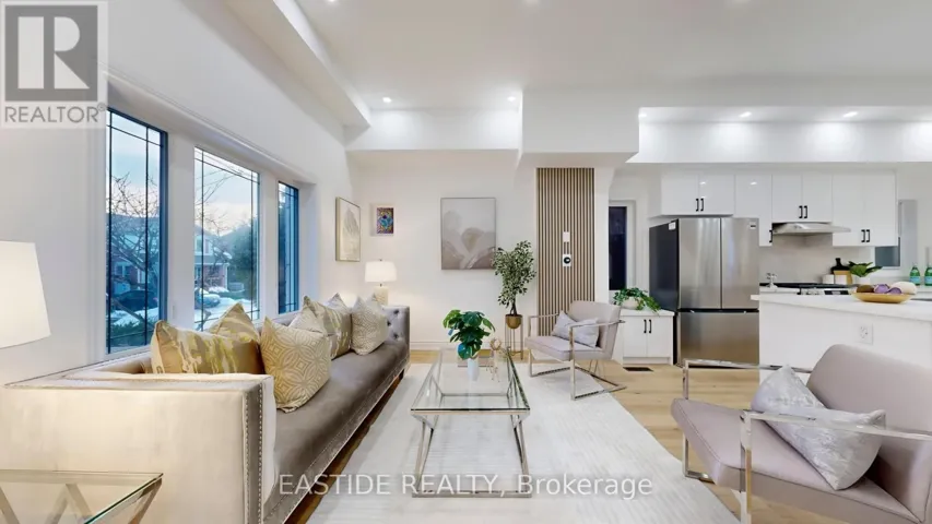 202 QUEENSDALE AVENUE, Toronto (Danforth Village-East York), Ontario M4C2A9