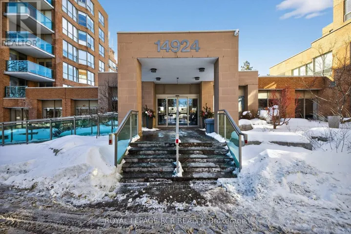 213 - 14924 YONGE STREET, Aurora (Aurora Highlands), Ontario L4G6H7