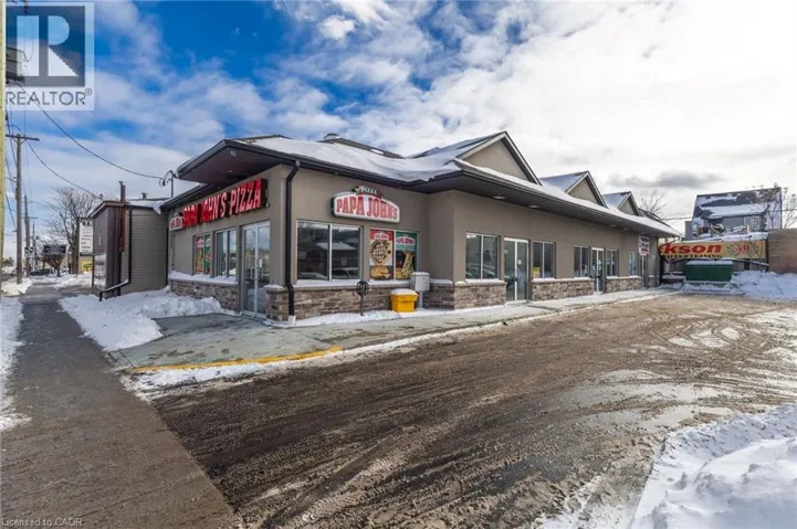 1096 E BARTON Street E, Hamilton, Ontario L8H2V1