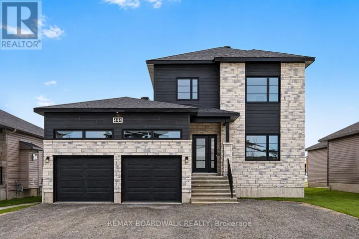 444 AURORA STREET, Russell, Ontario K4R0L3