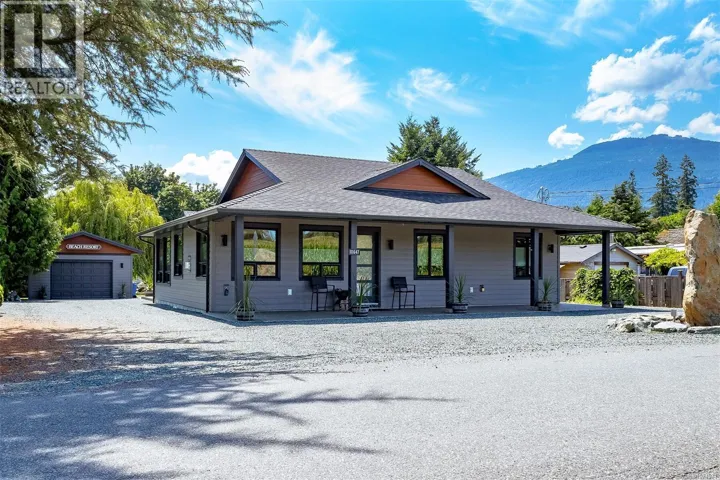 10647 Olsen Rd, Saltair, British Columbia V9G2B1