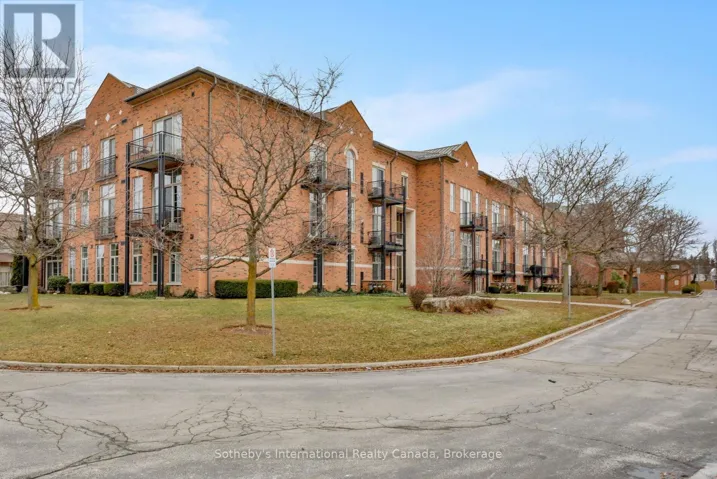 219 - 262 DUNDAS STREET E, Hamilton (Waterdown), Ontario L8B1A9