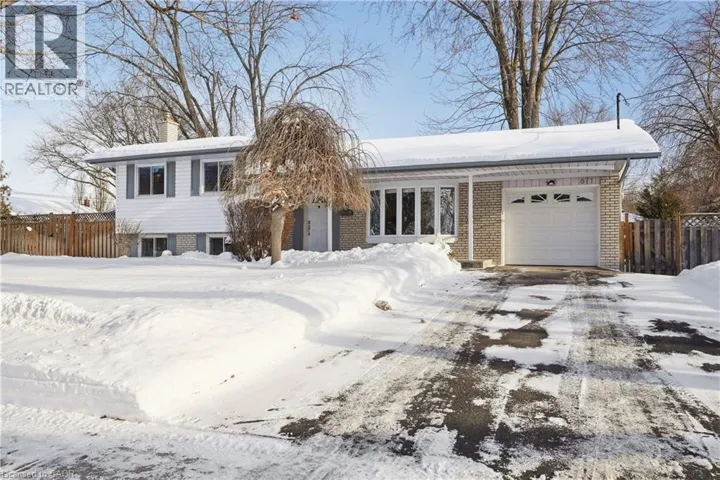 871 FRANCIS Road, Burlington, Ontario L7T3Y1