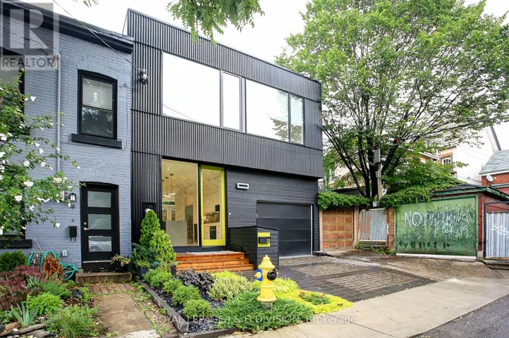 2 CROCKER AVENUE, Toronto (Trinity-Bellwoods), Ontario M6J1K5