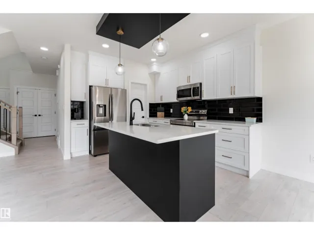 112 BLUFF CV, Leduc, Alberta T9E1M8