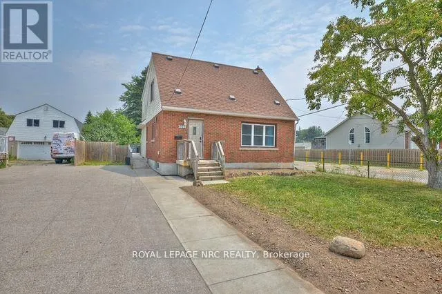 3090 DORCHESTER ROAD, Niagara Falls (Stamford), Ontario L2J2Z7