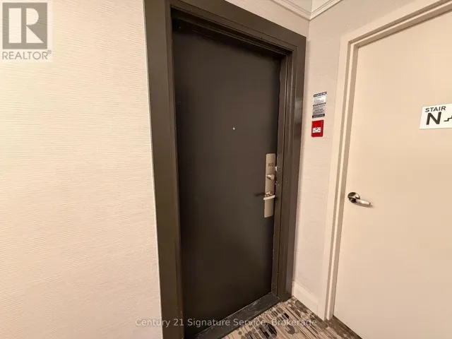 803 - 31 FOUR WINDS DRIVE, Toronto (York University Heights), Ontario M3J1K9