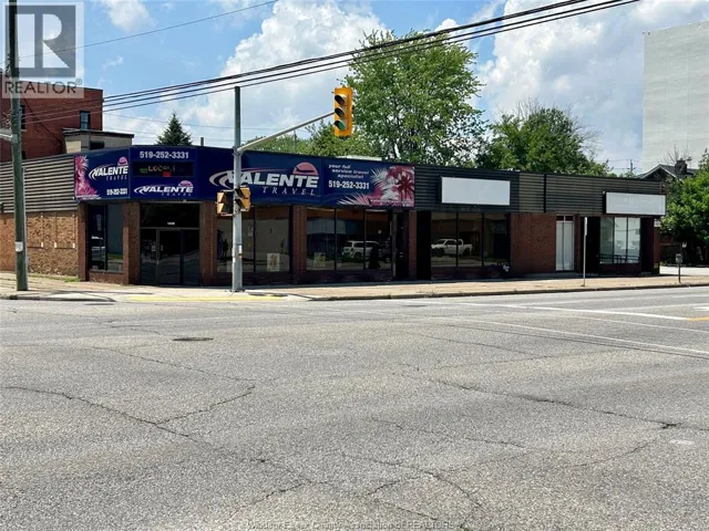 1481 OUELLETTE AVENUE, Windsor, Ontario N8X1K1
