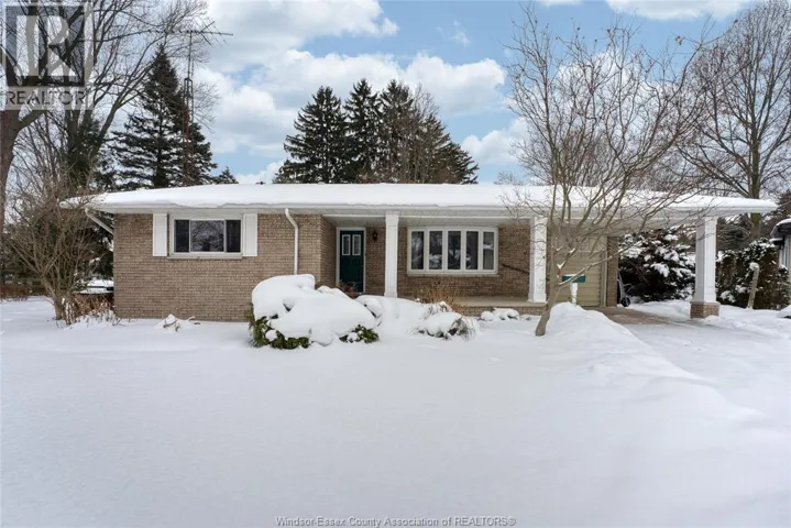 331 BAYVIEW CRESCENT, Kingsville, Ontario N9Y2J6