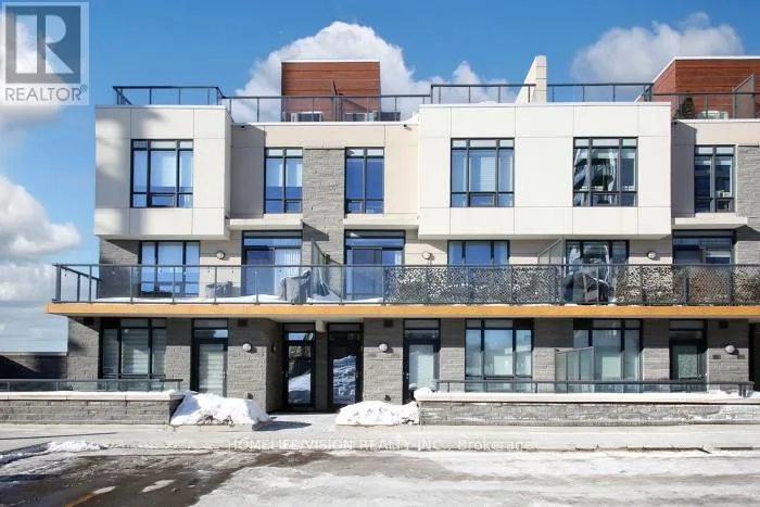 TH4 - 1245 BAYLY STREET, Pickering (Bay Ridges), Ontario L1W0B5