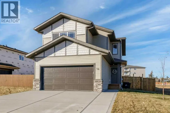 16 Trinity Street, Lacombe, Alberta T4L0L1