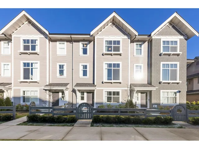 3 14151 58A AVENUE, Surrey, British Columbia V3X0L1