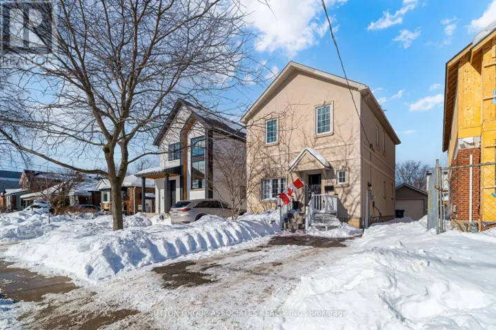 80 ELMA STREET, Toronto (Mimico), Ontario M8V1X8