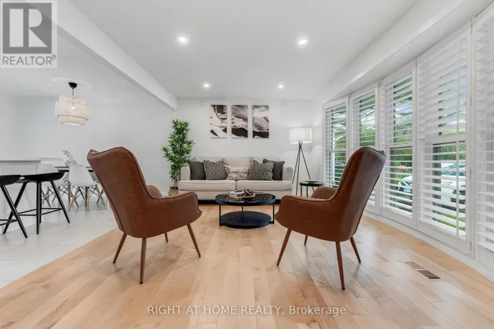 11 NICKEL STREET, St. Catharines (Lakeshore), Ontario L2M1L4