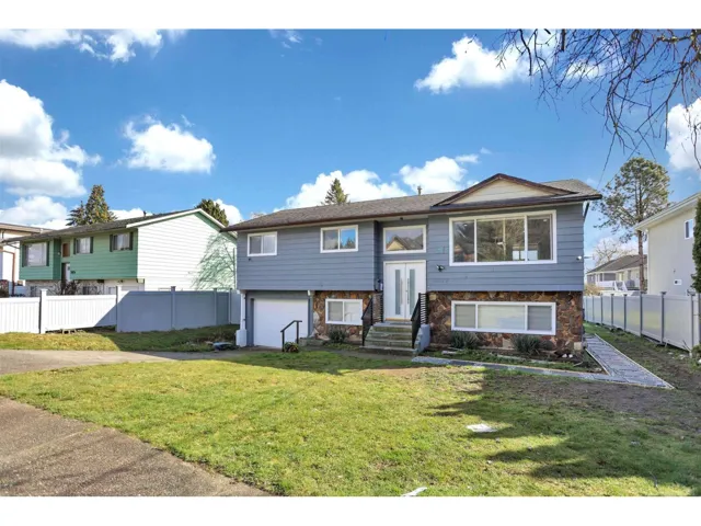 9024 123A STREET, Surrey, British Columbia V3V6K3