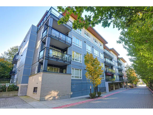 205 13925 FRASER HIGHWAY, Surrey, British Columbia V3T4E6