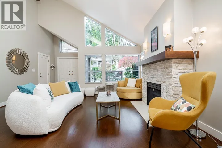 22 4055 INDIAN RIVER DRIVE, North Vancouver, British Columbia V7G2R7