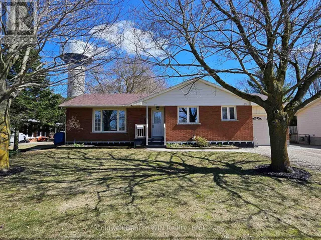 29 JOHN STREET W, Minto, Ontario N0G1M0