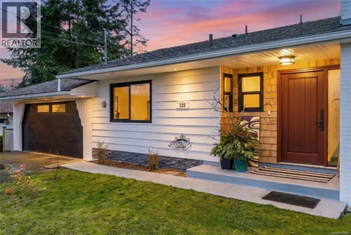 228 Potlatch St, Parksville, British Columbia V9P1K3